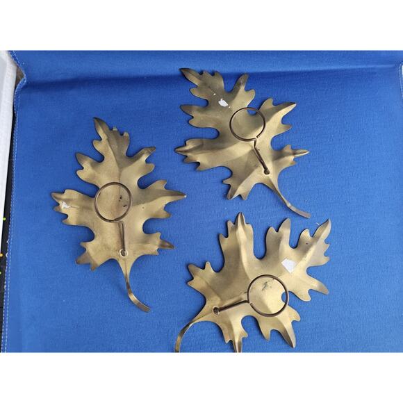 3 Vintage Gold Tone Metal Maple Leaves - 8 in - Home Wall Decor Fall/Autumn - Picture 3 of 5